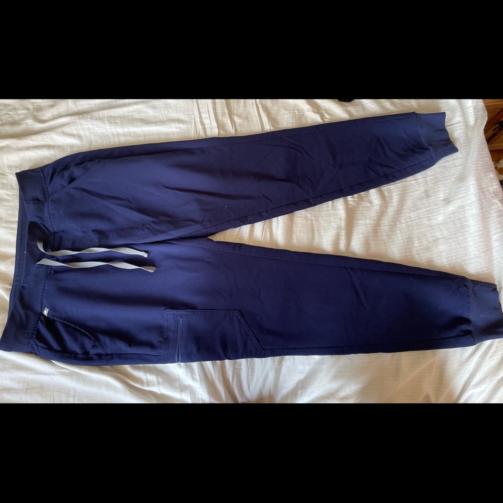FIGS Zamora Jogger Scrub Pants